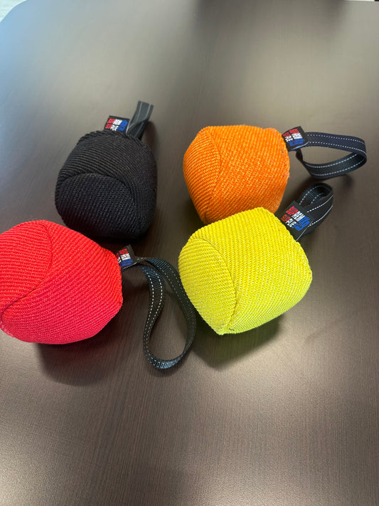 Small Tug Ball – French Linen